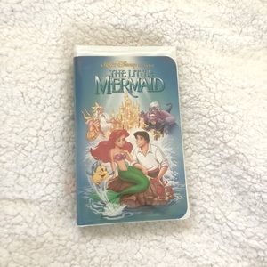 Little Mermaid VHS. No damage!